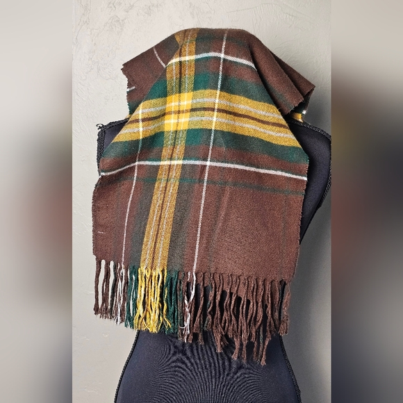 [MERONA] Brown, Yellow, Green & White Plaid Pattern Acrylic Scarf - Picture 7 of 13